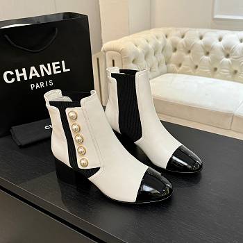 Chanel Boots 019