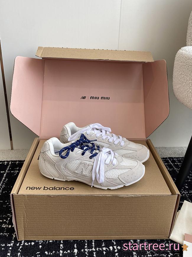 New Balance X Miu Miu Sneakers Silver 002 - 1