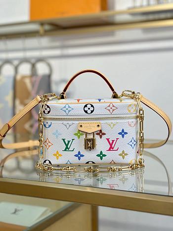 LV x TM Vanity Chain Pouch M13662-19*11.5*6.5CM