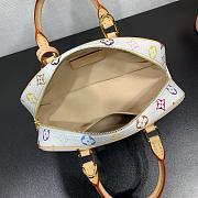 Louis Vuitton X Takashi Murakami East West M13084-27*14*10CM - 4