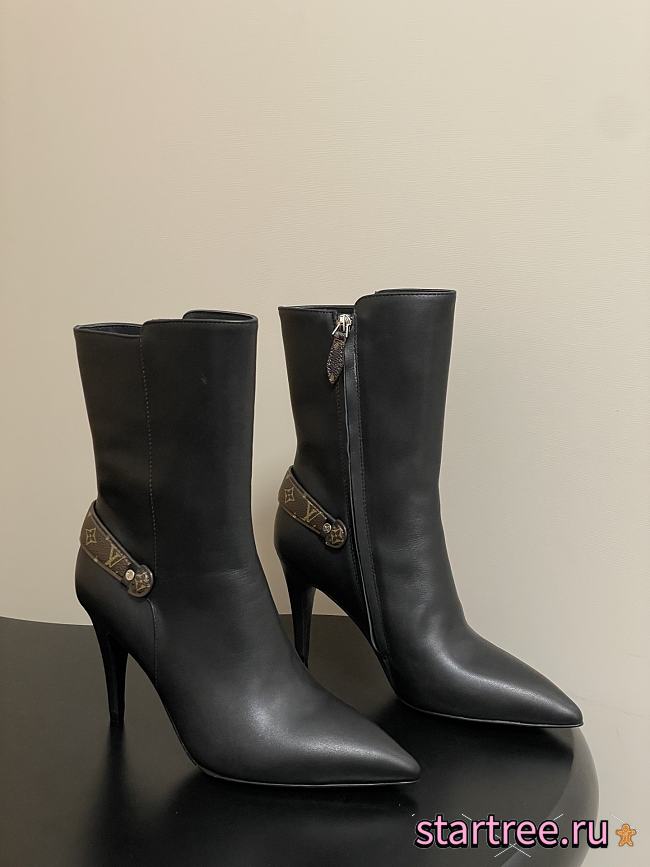 Louis Vuitton Boots 006 - 1