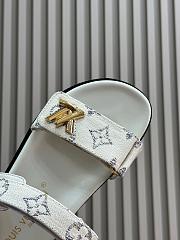 Louis Vuitton Slippers 029 - 5
