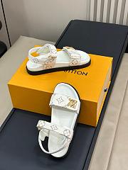 Louis Vuitton Slippers 029 - 4