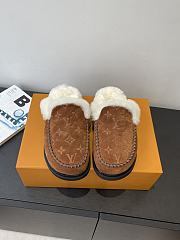 Louis Vuitton Slippers 030 - 1