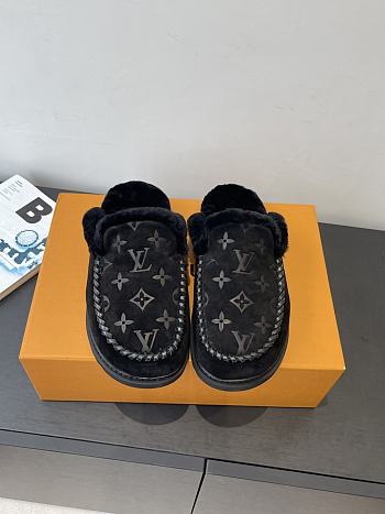 Louis Vuitton Slippers 031
