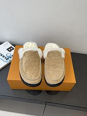 Louis Vuitton Slippers 032 - 1