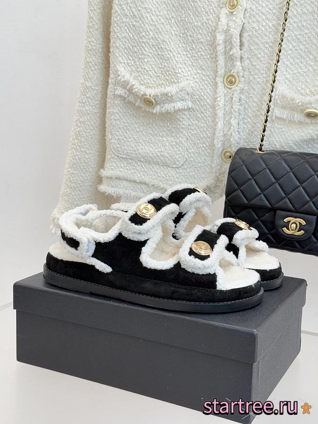 Chanel Sandals 010 - 1