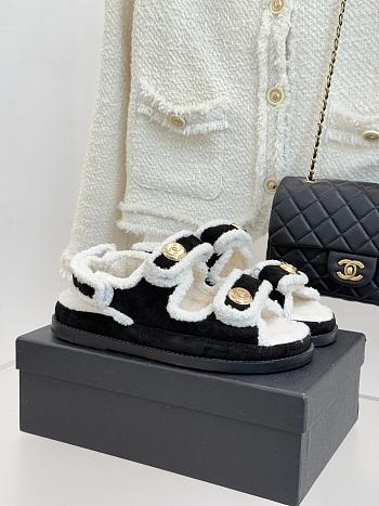 Chanel Sandals 010