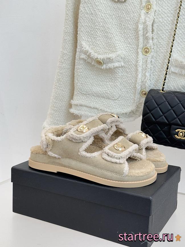 Chanel Sandals 011 - 1