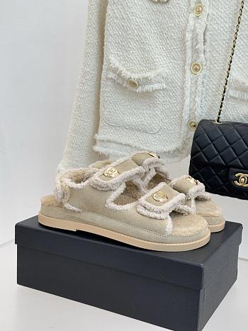Chanel Sandals 011