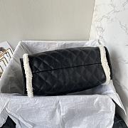 Chanel 25 small handbag Crumpled shearling sheepskin Black, gold - 5