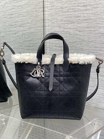 Dior Medium DiorAlps Toujours Vertical Handbag Black-23*25*11cm