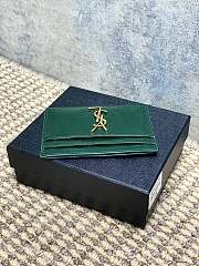 YSL CASSANDRE card case in patent leather in Green - 2