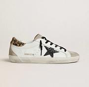 Golden Goose Sneakers 001 - 1