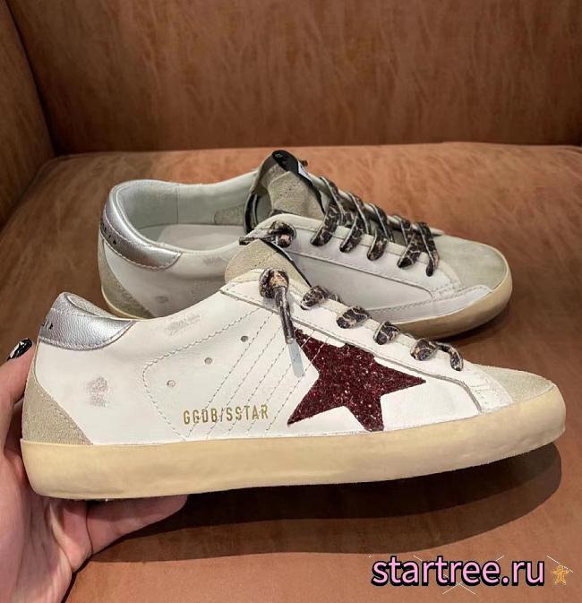 Golden Goose Sneakers 002 - 1