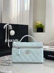 Chanel Vanity with chain Shiny grained calfskin Baby Blue-17*19.5*5cm - 1