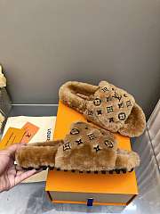Louis Vuitton Slippers 035 - 2