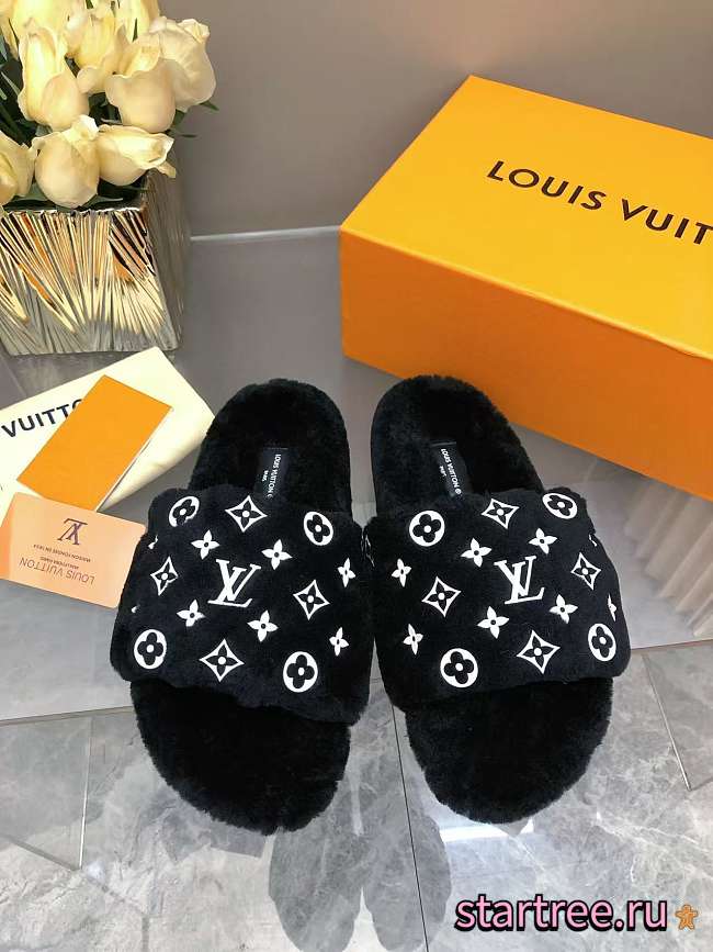 Louis Vuitton Slippers 036 - 1