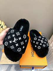 Louis Vuitton Slippers 036 - 5