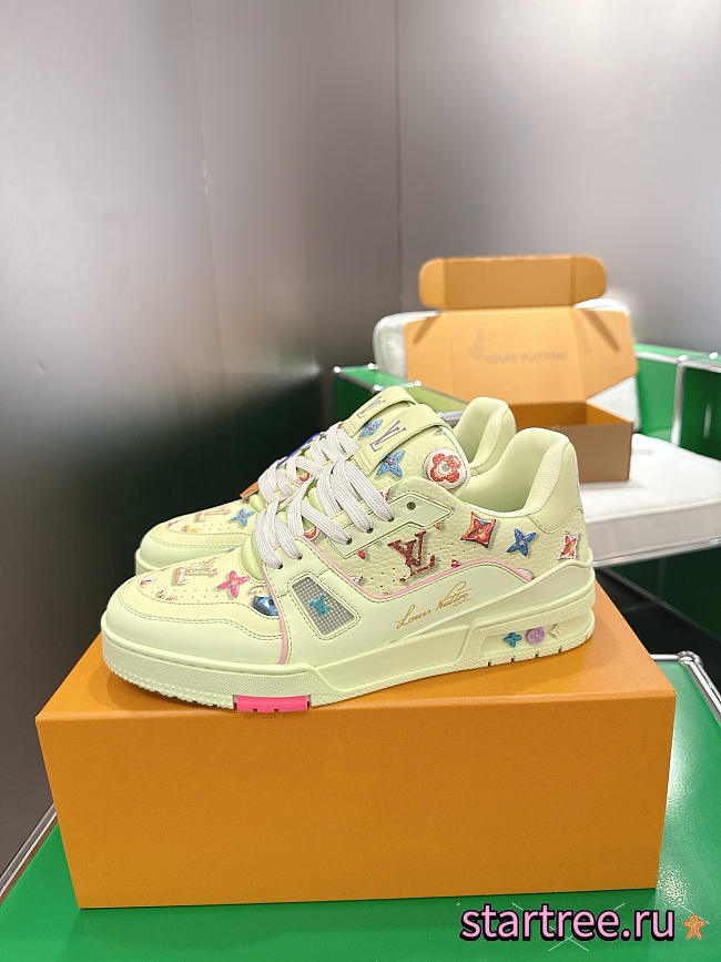 Louis Vuitton Sneakers 047 - 1