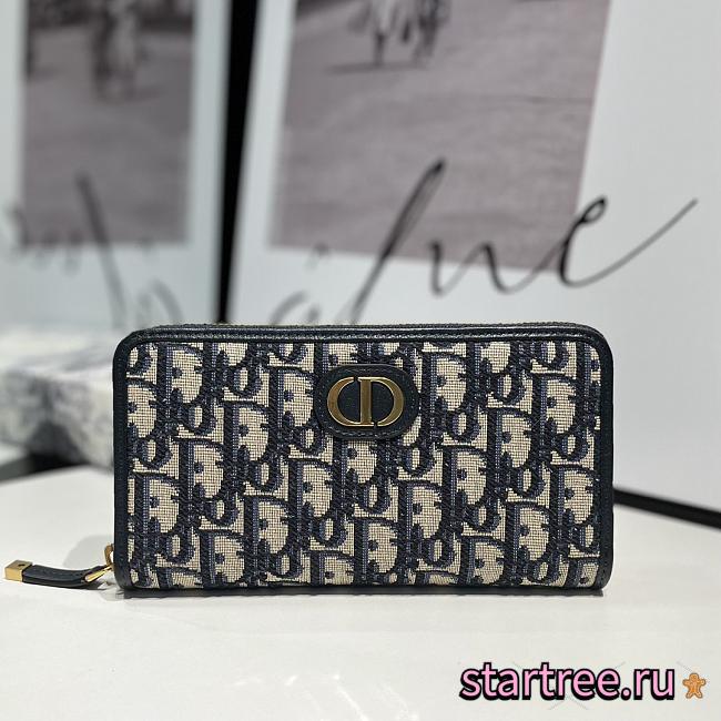 Dior 30 Montaigne Voyageur Long Wallet - 1