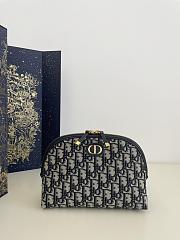 Dior 30 Montaigne Aphrodite Pouch-23 x 16 x 8 cm - 1