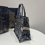 Dior Book Tote Blue off-white Toile de Jouy Reverse embroidery-36cm - 5