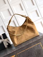 Chanel Medium HOBO BAG Suede Calfskin, Lambskin & Gold-Tone Metal Light Brown-29*35*13cm - 5