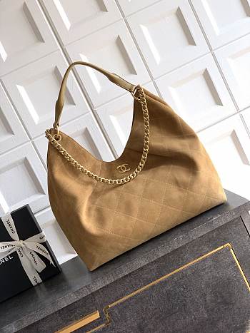 Chanel Maxi Hobo Bag Suede Calfskin, Lambskin & Gold-Tone Metal Light Brown-35*38*14cm