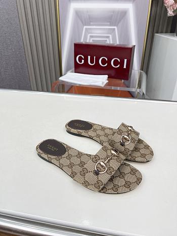 Gucci Slippers 018