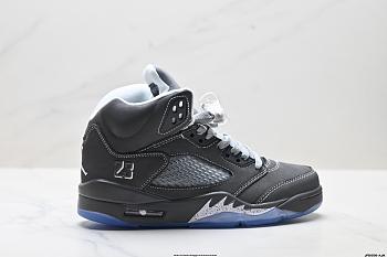Air Jordan 5 Retro Wolf Grey