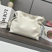 Loewe Medium Flamenco clutch in nappa calfskin Sea Salt-30*10.5cm*24.5cm - 3