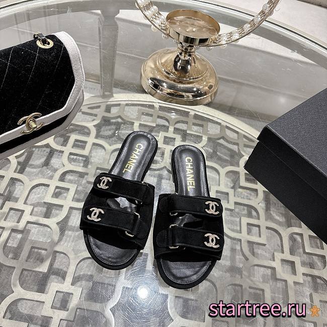 Chanel Slippers 013 - 1