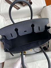 Hermes 25 Birkin Bag In Epsom leather Navy and Gold Hardware - 2