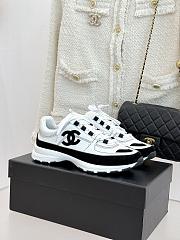 Chanel Sneakers 027 - 1