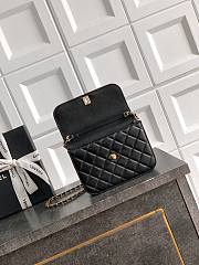 Chanel 26C Cruise Bag With Pearl handle 10.5*15*5.5cm - 3