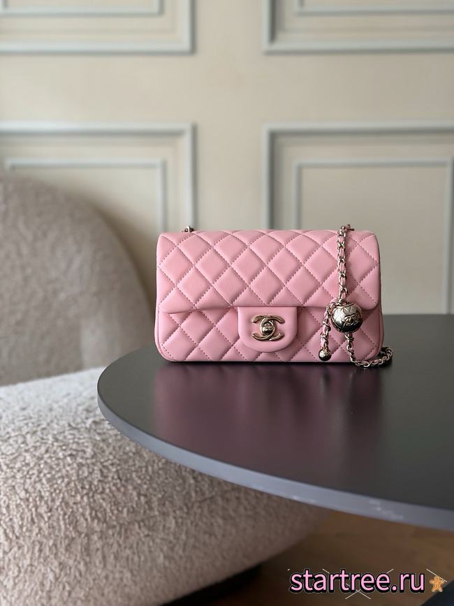 Chanel 23C Classic mini flap Lambskin Pink-13*20*7cm - 1