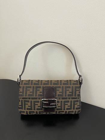 Fendi Vintage Baguette Sliver Hardware-26*15*4cm