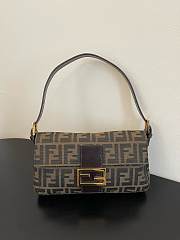 Fendi Vintage Baguette Gold Hardware-26*15*4cm - 1
