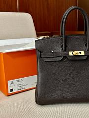 Hermes 25 Birkin Bag In Tago leather Chocolate and Gold Hardware - 4
