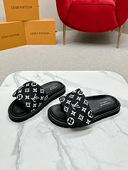 Louis Vuitton Slippers 042 - 3