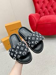 Louis Vuitton Slippers 042 - 4