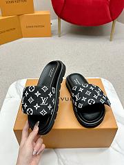 Louis Vuitton Slippers 042 - 5