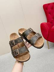 Louis Vuitton Slippers 043 - 5