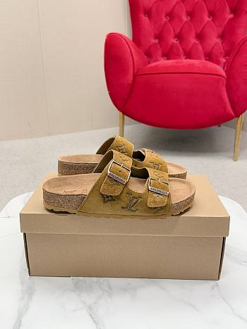 Louis Vuitton Slippers 044