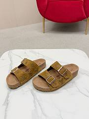 Louis Vuitton Slippers 044 - 4