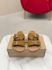 Louis Vuitton Slippers 044 - 2