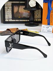 Louis Vuitton Sunglasses 010 - 6