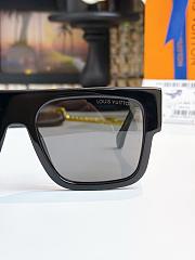 Louis Vuitton Sunglasses 010 - 4