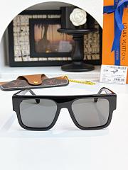 Louis Vuitton Sunglasses 010 - 2
